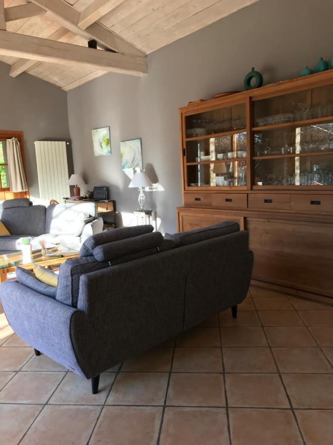 L'Atelier Des Coudelieres Bed & Breakfast Le Thor Exterior photo